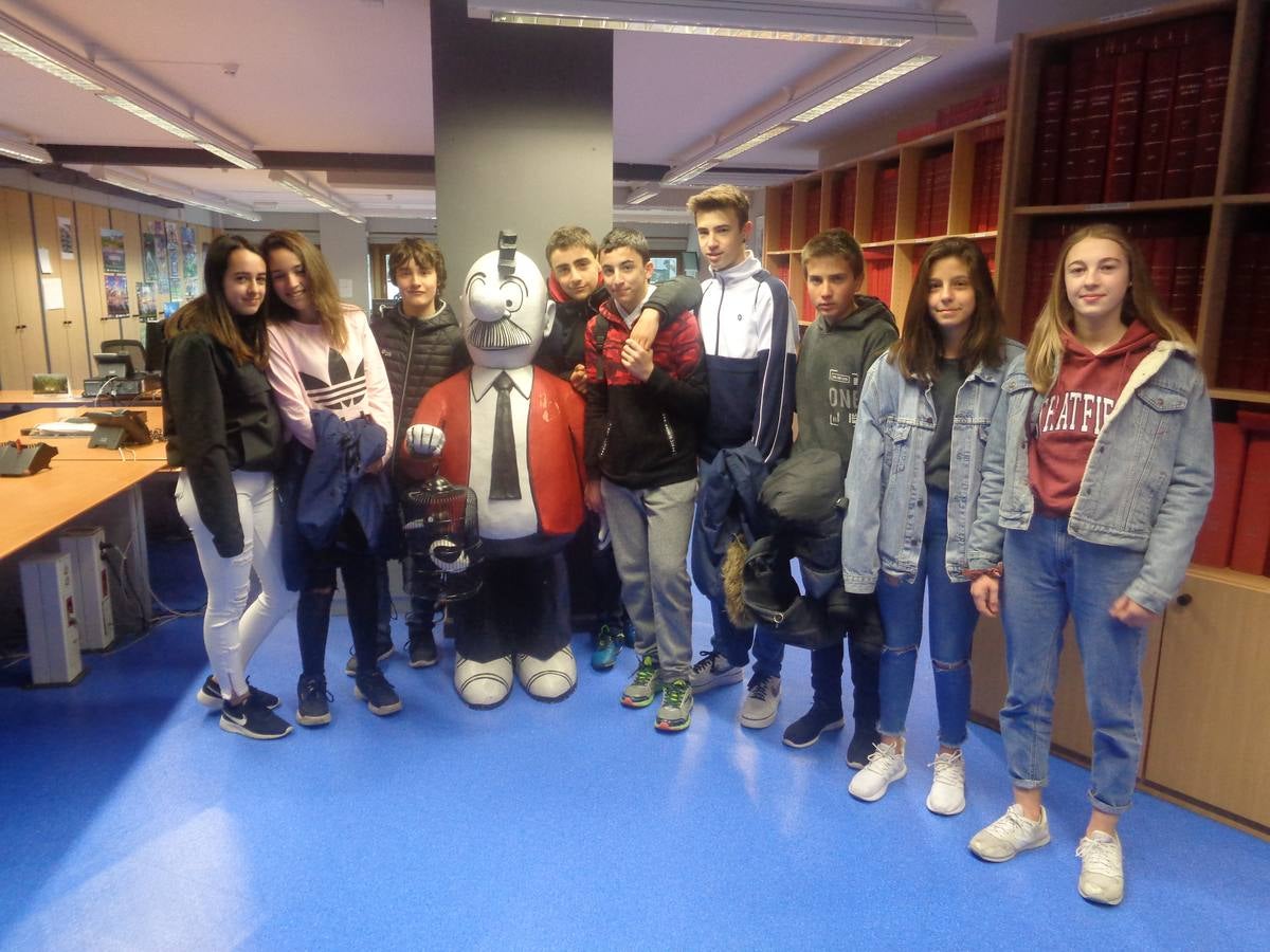 Visita centro escolar Ikasbidea (Vitoria-Gasteiz) - 17 de abril, 7 y 8 de mayo de 2019